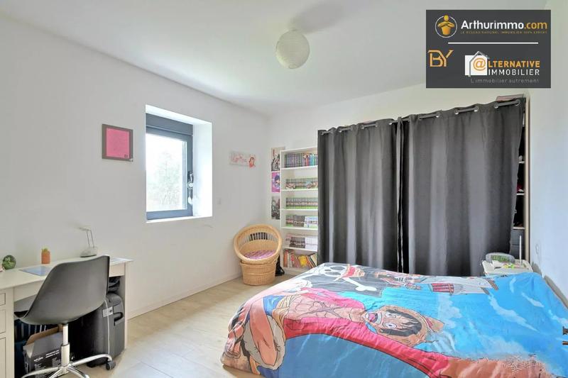 Maison - 205 m² - 8 pièces