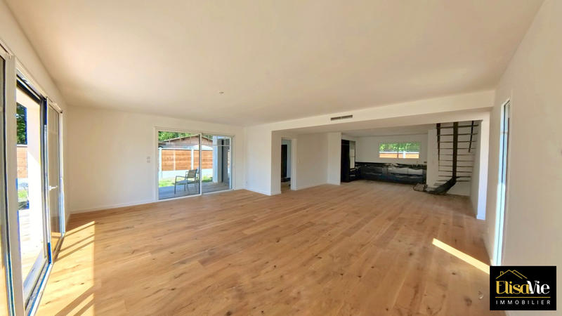 Villa - 157 m² - 5 pièces