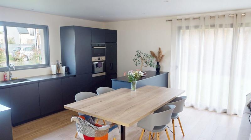 Maison - 138 m² - 6 pièces