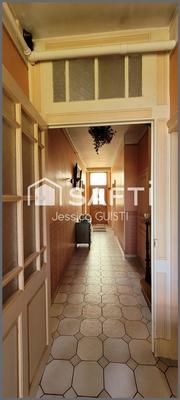 Maison - 176 m² - 8 pièces