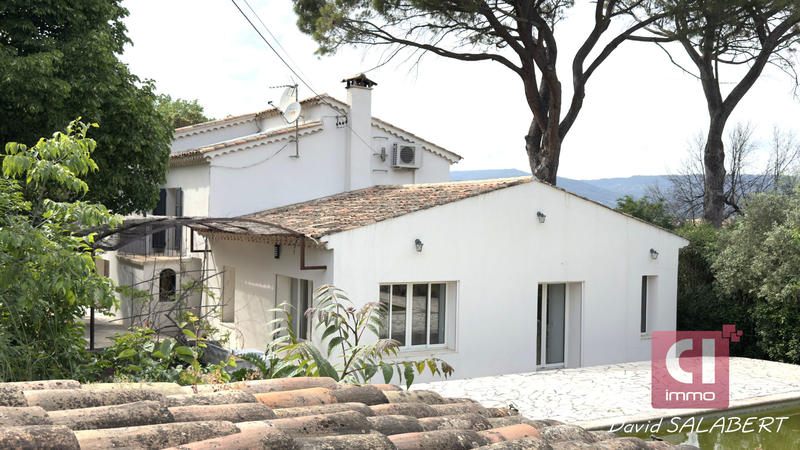 Maison - 160 m² - 5 pièces