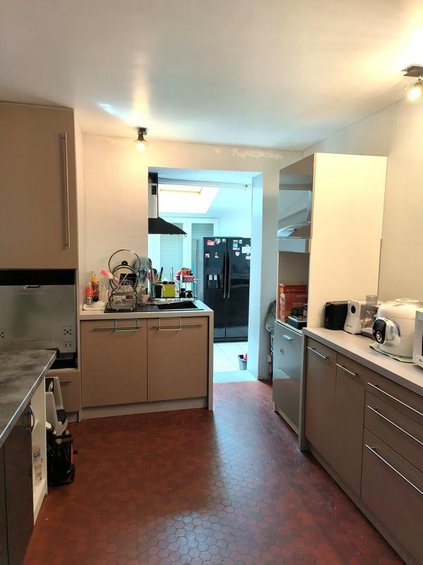 Maison - 189 m² - 8 pièces