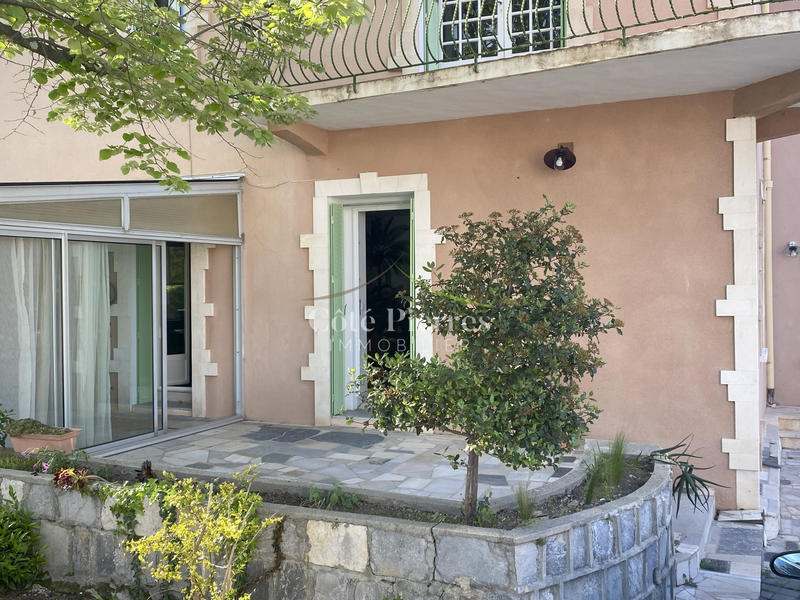 Appartement - 117 m² - 4 pièces