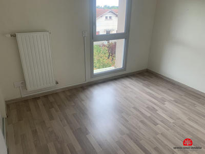 Appartement - 108 m² - 5 pièces