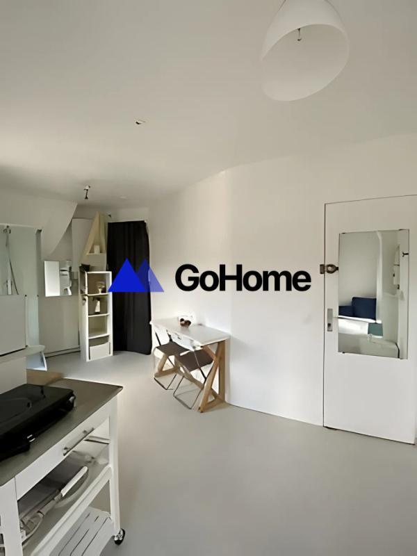 Studio - 15 m² - 1 pièce