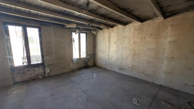 Maison - 280 m² - 6 pièces