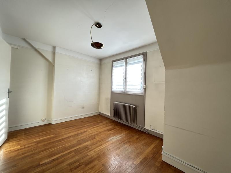 Maison - 149 m² - 8 pièces