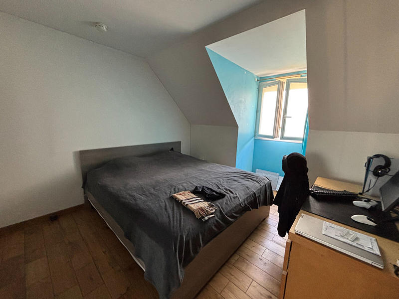 Maison - 98 m² - 5 pièces