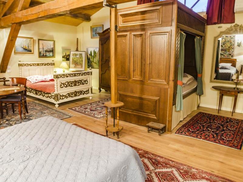 Demeure - 535 m² - 10 pièces