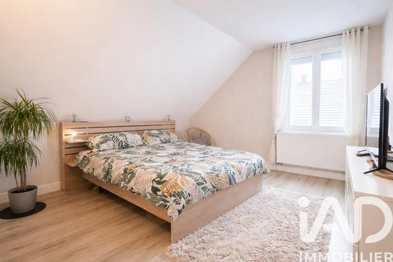 Maison - 80 m² - 4 pièces