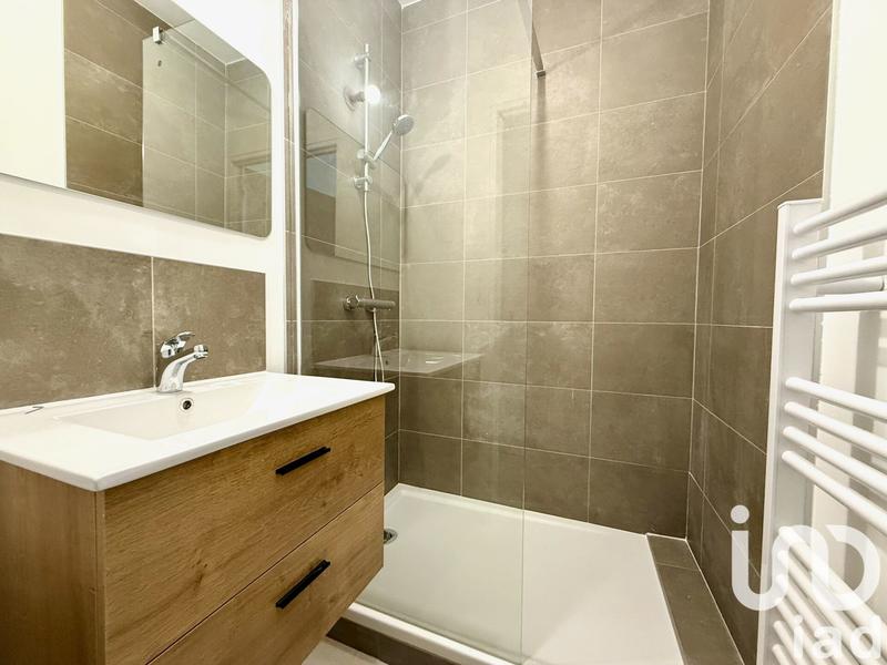 Studio - 15 m² - 1 pièce