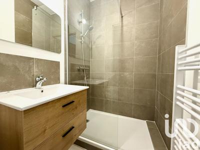 Studio - 15 m² - 1 pièce