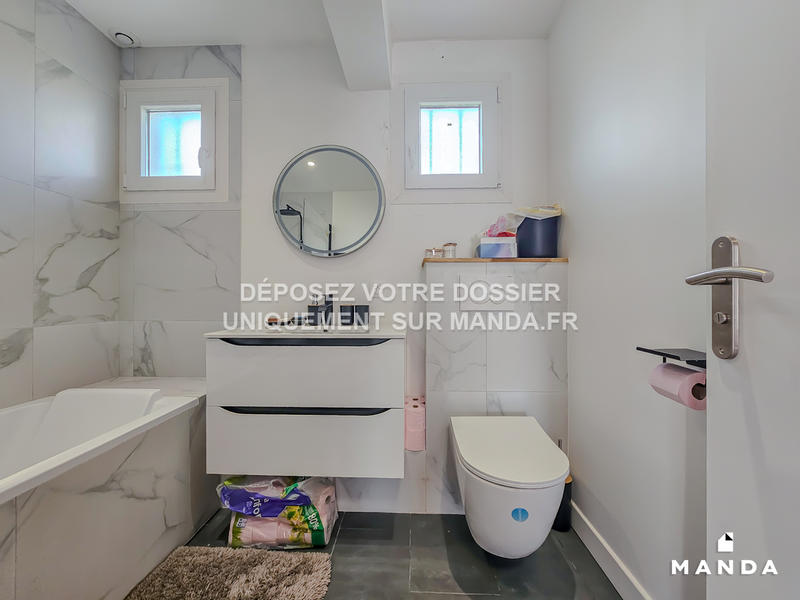 Chambre - 14 m² - 5 pièces