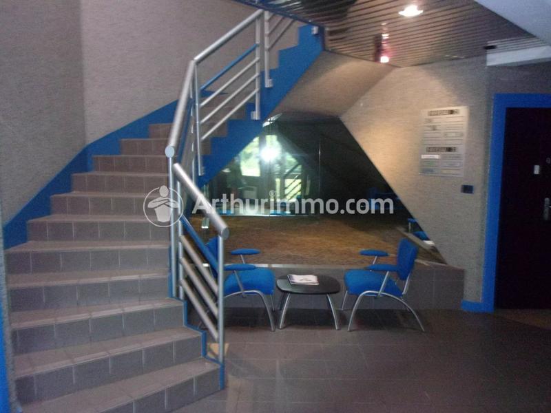 Bureau - 76 m² - 3 pièces