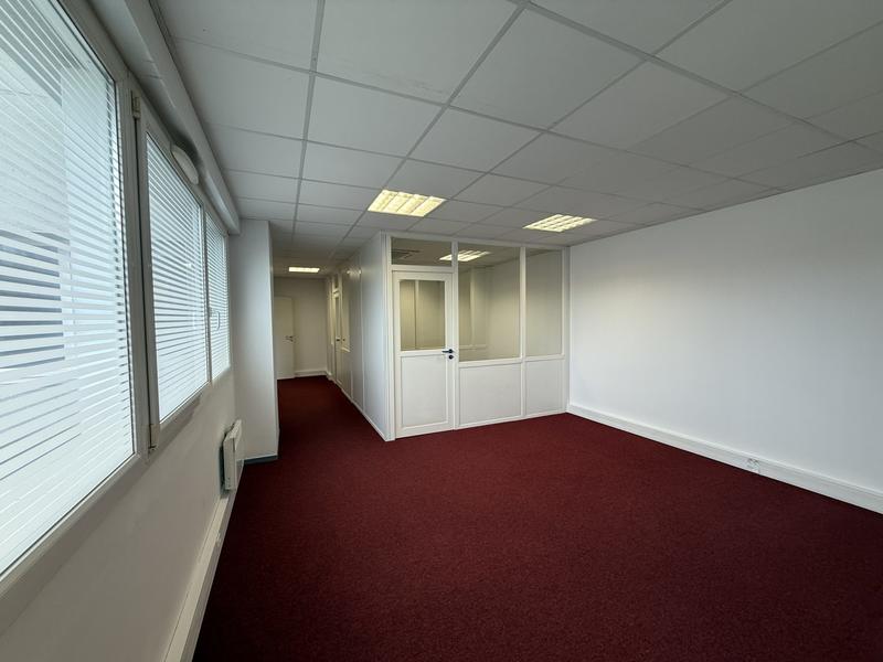 Bureau - 138 m²