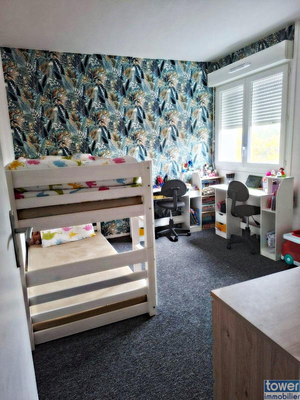 Appartement - 90 m² - 5 pièces