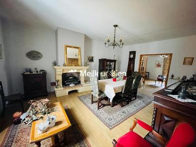 Maison - 147 m² - 6 pièces