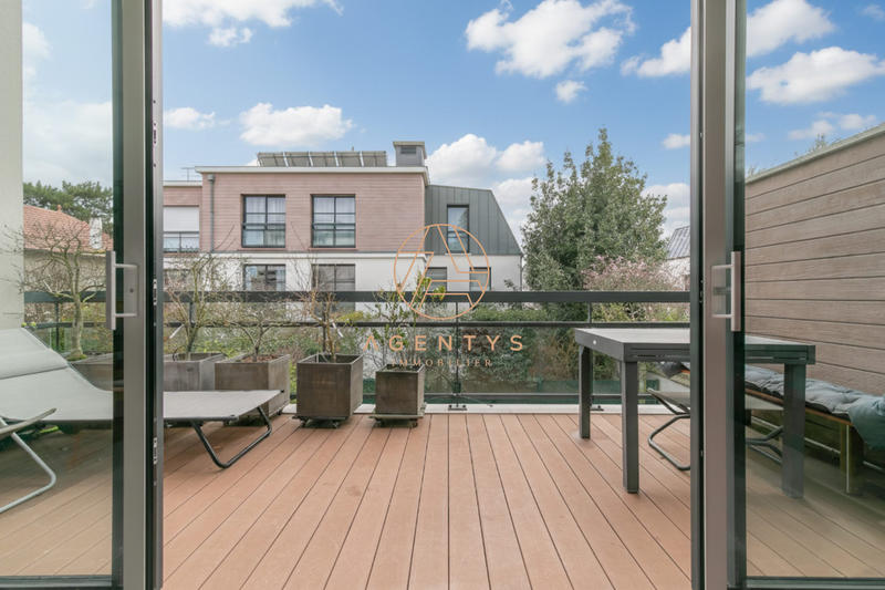 Appartement - 91 m² - 5 pièces