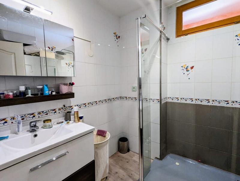 Propriété - 141 m² - 6 pièces