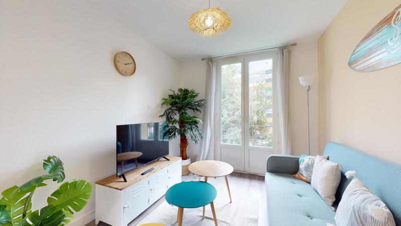 Appartement - 72 m² - 5 pièces