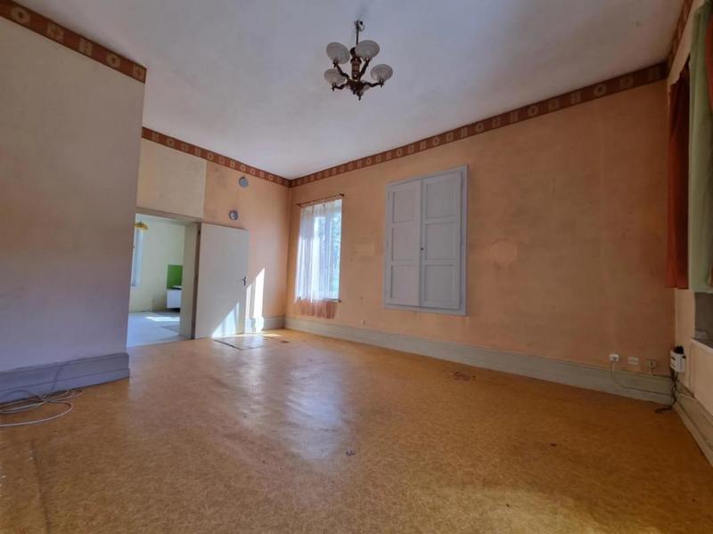 Immeuble - 217 m² - 10 pièces