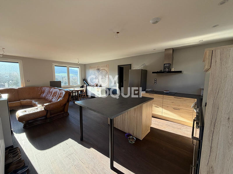 Maison - 110 m² - 4 pièces