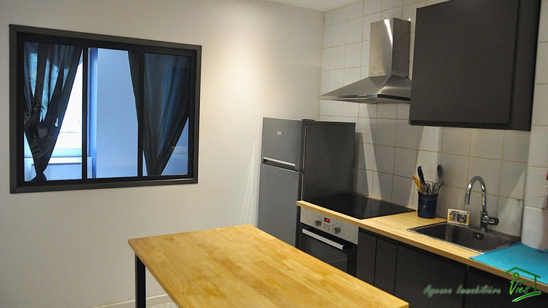 Maison ancienne - 180 m² - 9 pièces