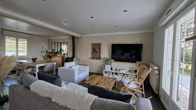 Maison traditionnelle - 90 m² - 5 pièces