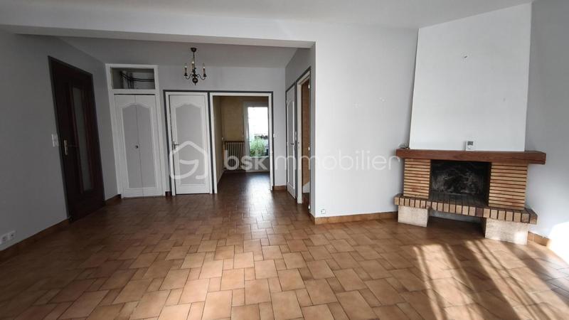 Maison - 111 m² - 5 pièces