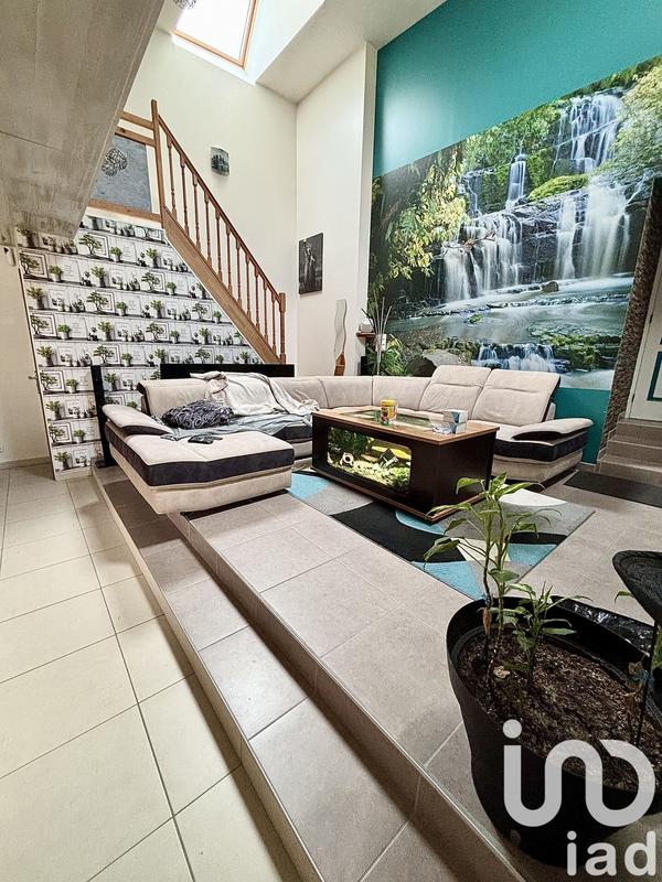 Maison - 155 m² - 6 pièces