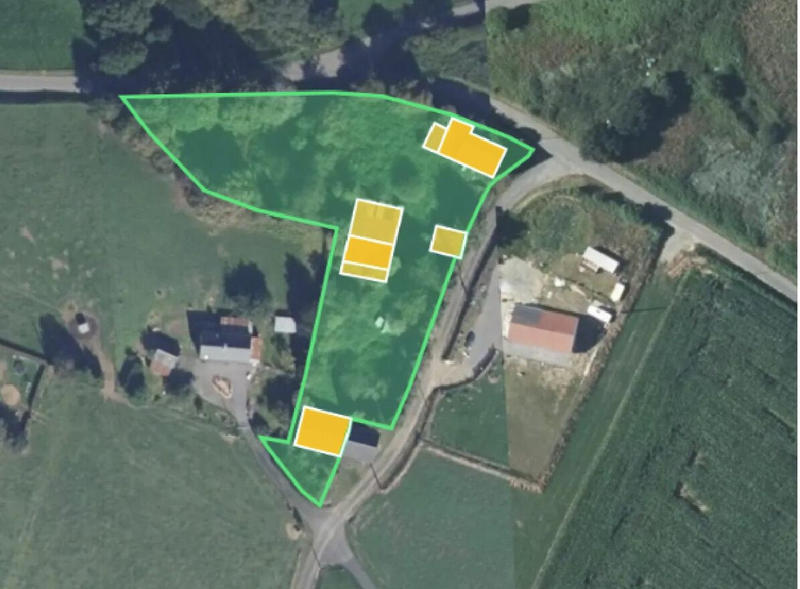 Maison ancienne - 290 m² - 8 pièces