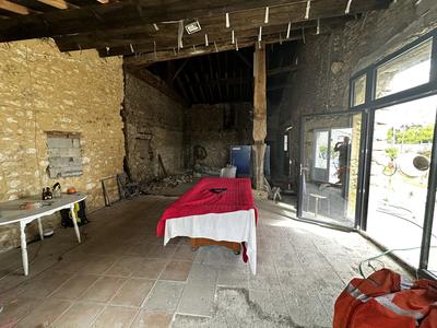 Maison traditionnelle - 88 m² - 7 pièces