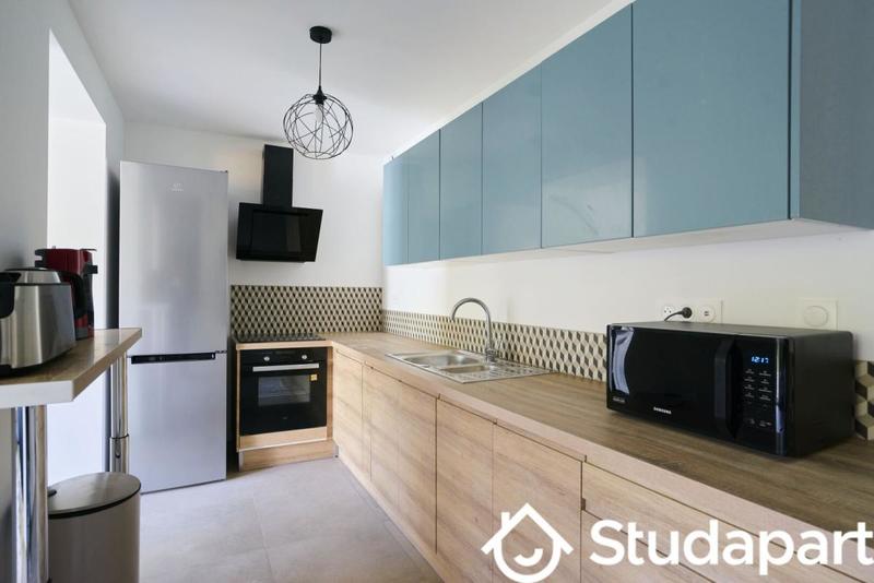 Chambre - 10 m² - 1 pièce