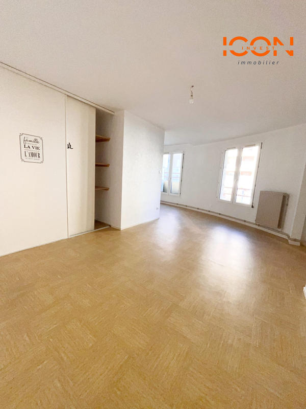 Appartement - 60 m² - 3 pièces