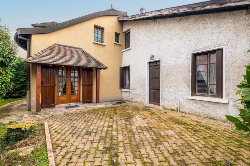 Maison - 167 m² - 5 pièces