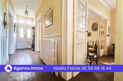 Maison - 174 m² - 7 pièces