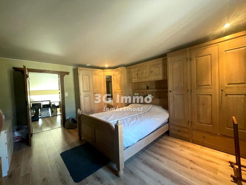 Maison de village - 280 m² - 7 pièces