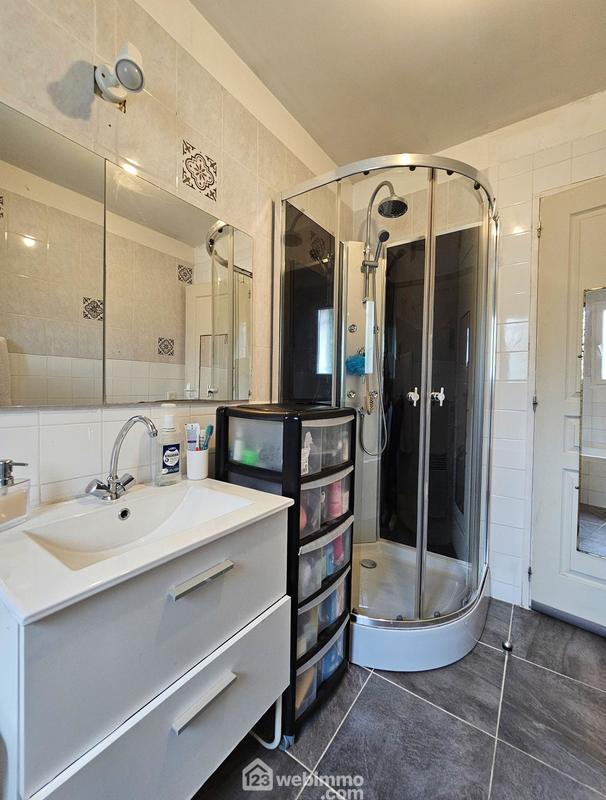 Maison - 86 m² - 4 pièces