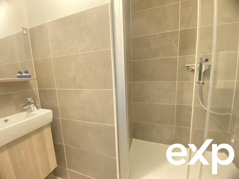 Appartement - 84 m² - 4 pièces