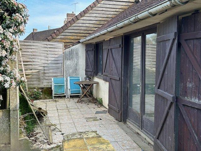 Maison de village - 80 m² - 5 pièces