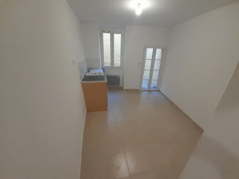 Maison - 98 m² - 8 pièces