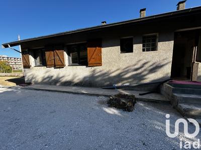 Appartement - 75 m² - 4 pièces