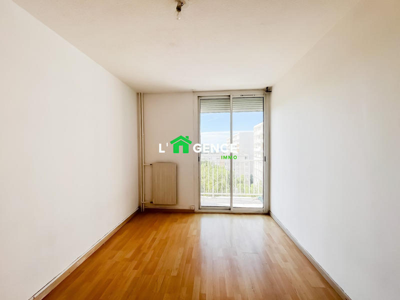 Appartement - 79 m² - 4 pièces