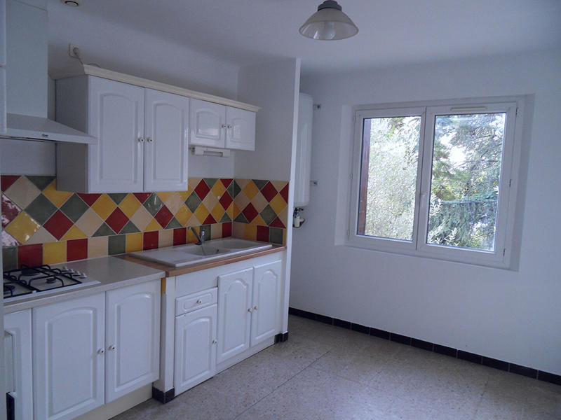 Maison - 106 m² - 5 pièces