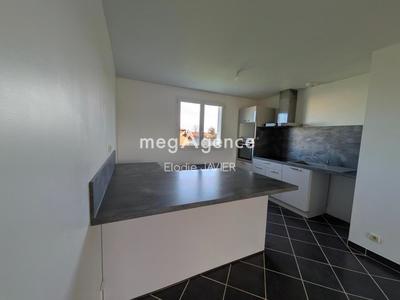 Maison de village - 88 m² - 5 pièces