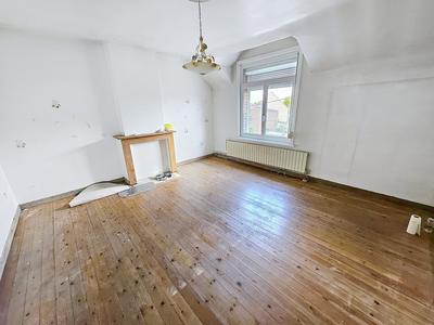 Maison - 98 m² - 3 pièces