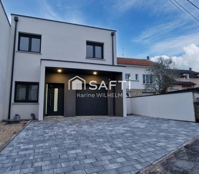 Maison - 125 m² - 5 pièces