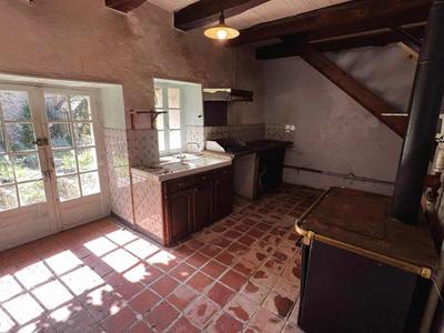 Maison - 180 m² - 7 pièces