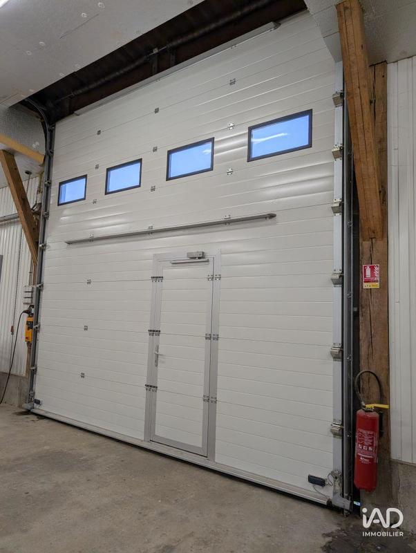 Local commercial - 1 000 m²