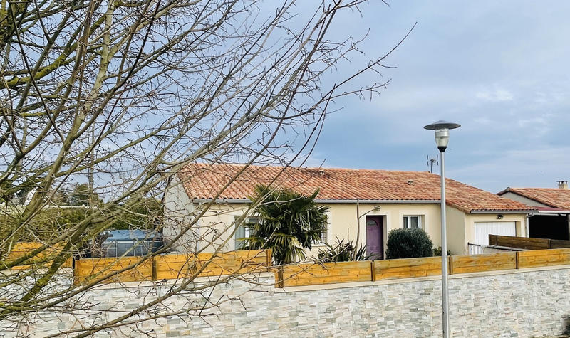 Maison - 95 m² - 5 pièces